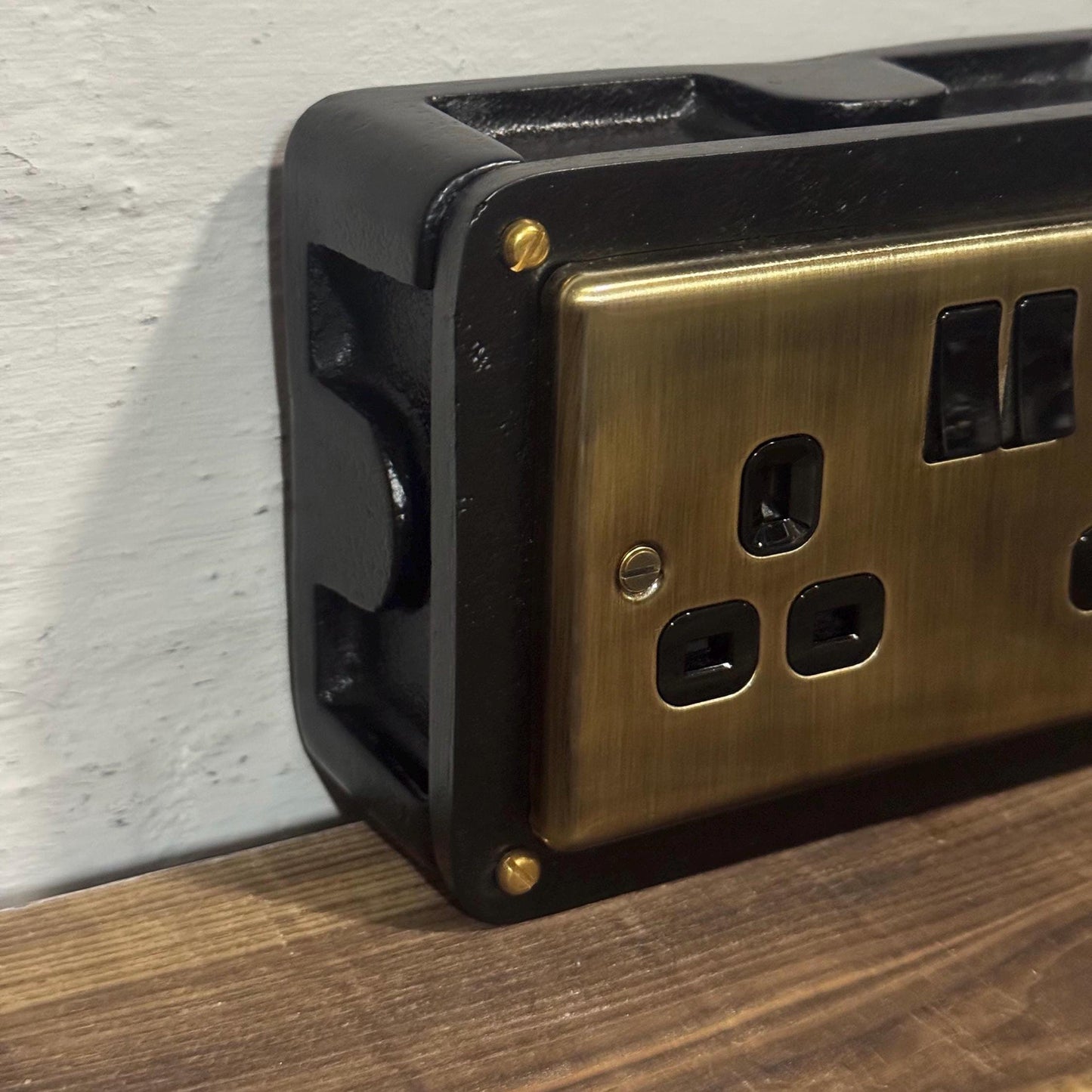 Black Double Switched Antique Brass 13A Power Socket 230V 13A 2 Gang 2G Solid Cast Metal Conduit Switch Industrial - BS EN Approved