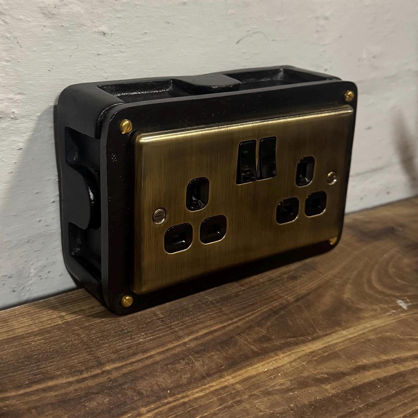 Black Double Switched Antique Brass 13A Power Socket 230V 13A 2 Gang 2G Solid Cast Metal Conduit Switch Industrial - BS EN Approved