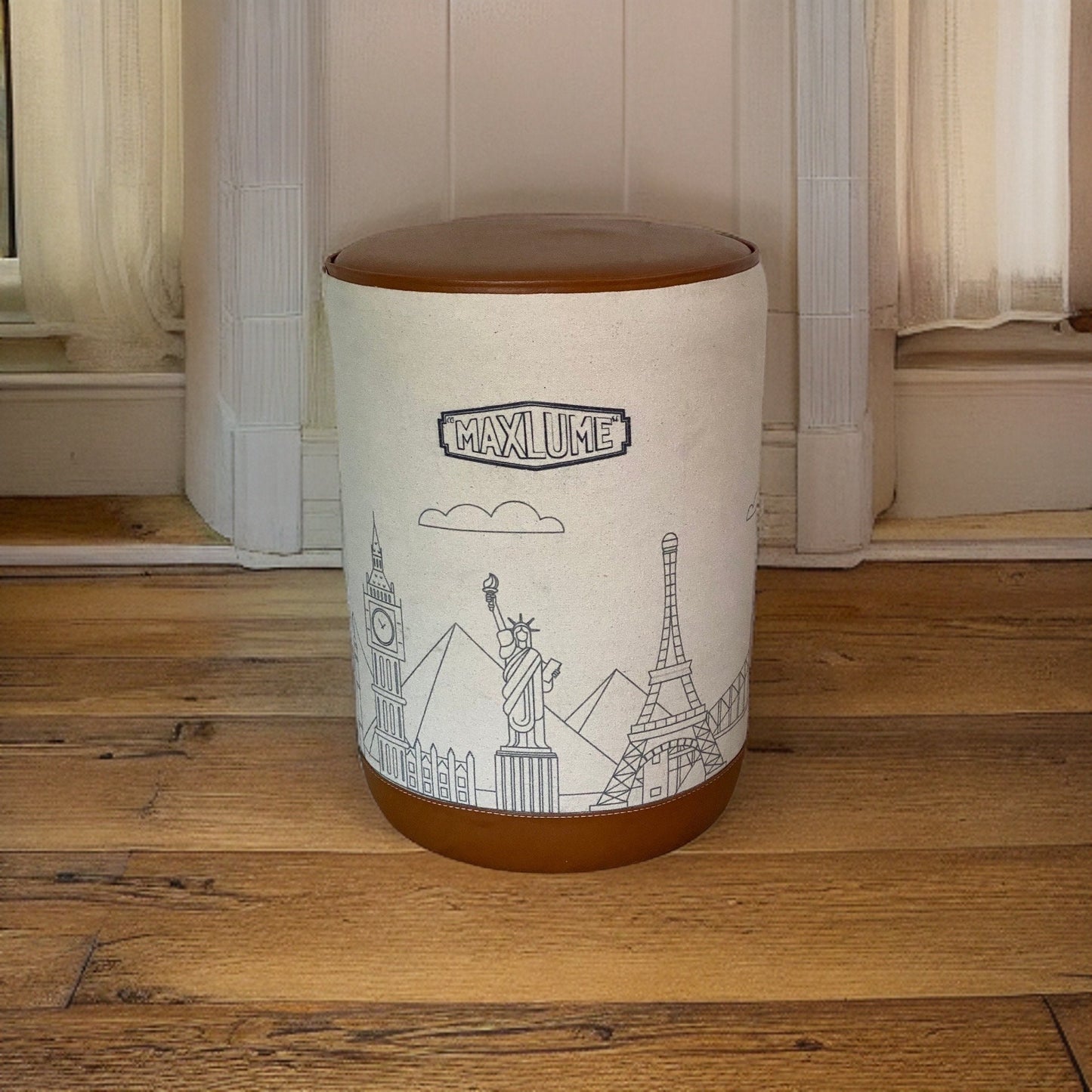 Pouffe ‘Wonders Of The World’ Pouf Solid Base Genuine Leather | Vintage Style | Floor Standing | Man Cave Stool