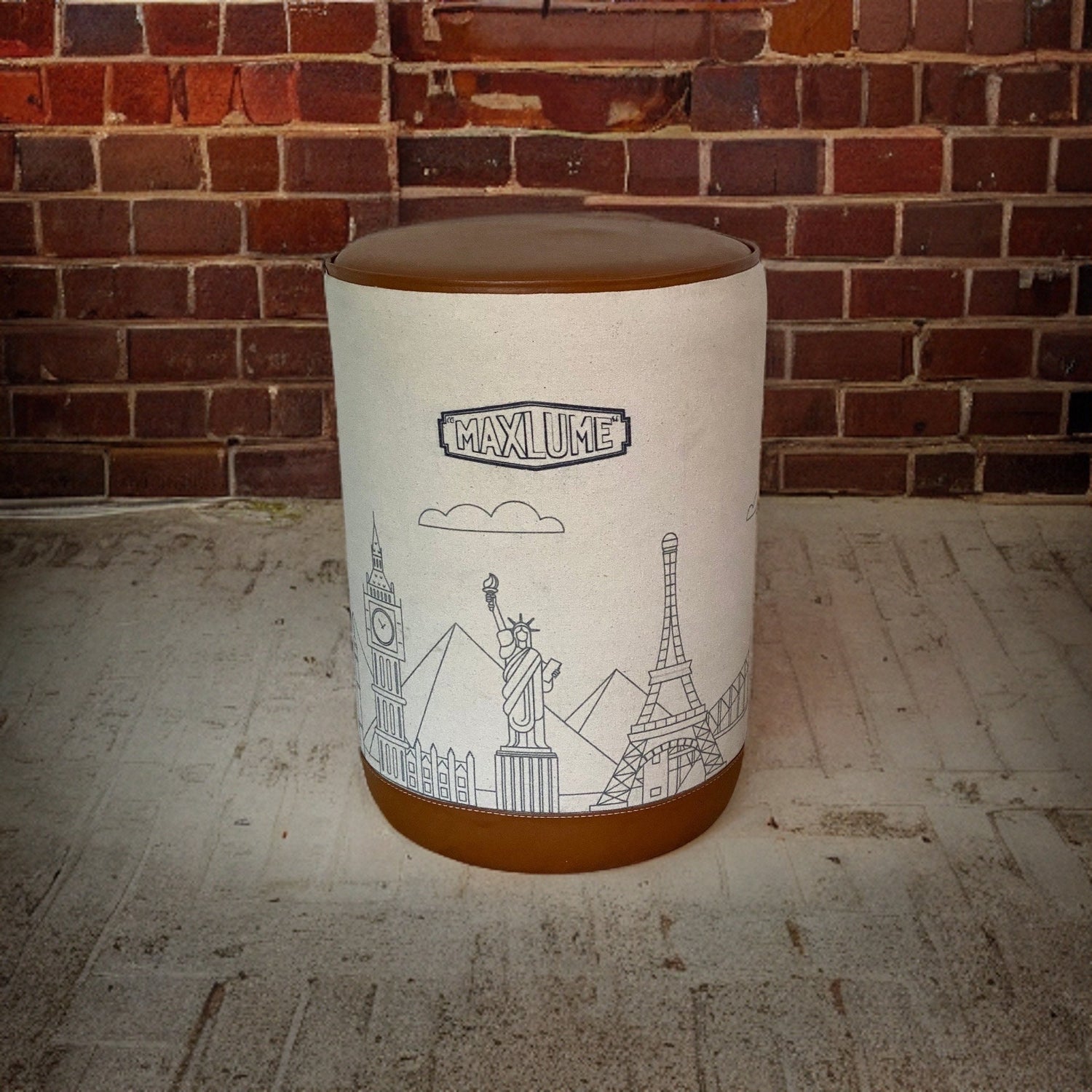 Pouffe ‘Wonders Of The World’ Pouf Solid Base Genuine Leather | Vintage Style | Floor Standing | Man Cave Stool