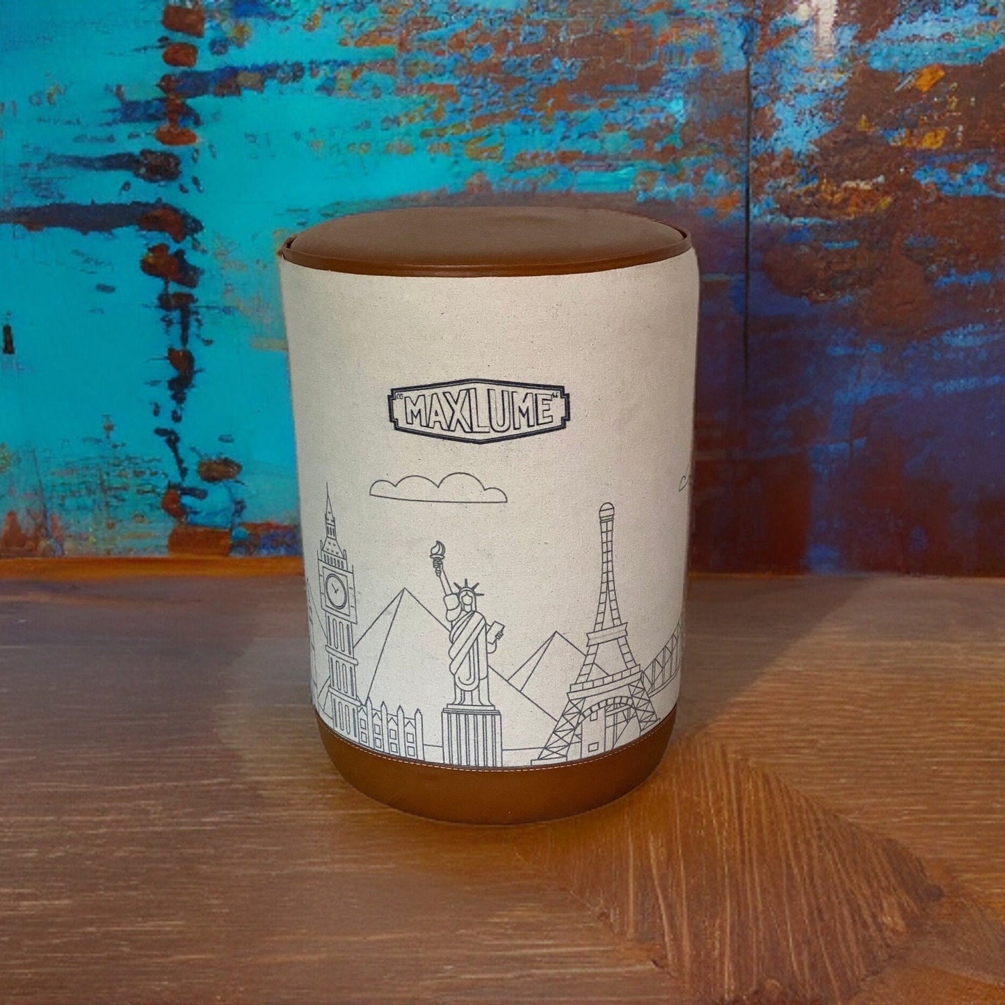 Pouffe ‘Wonders Of The World’ Pouf Solid Base Genuine Leather | Vintage Style | Floor Standing | Man Cave Stool