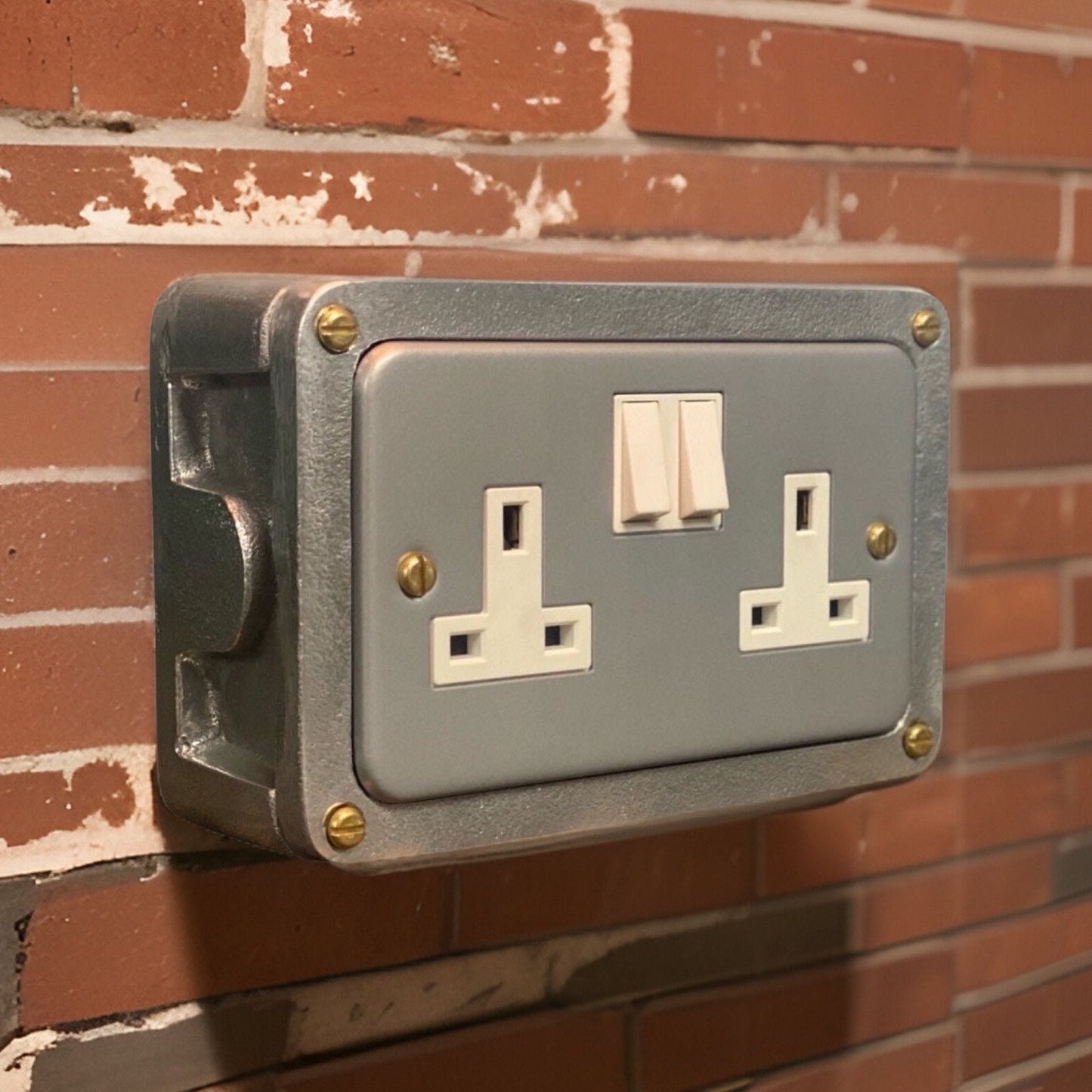 Grey Metal Clad Double Switched 13A Power Socket 230V 2 Gang 2G Socket Cast Metal Conduit Switch Industrial - BS EN Approved Vintage