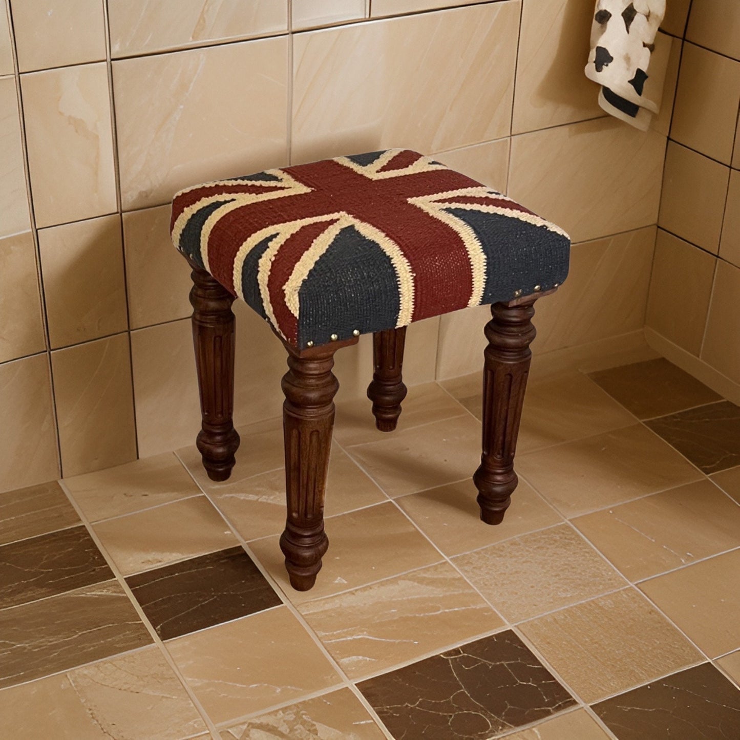Maxlume ~ Union Jack Flag Bench | Great Britain | Pouf Solid Base | Vintage Style | Floor Standing | Man Cave Foot Stool