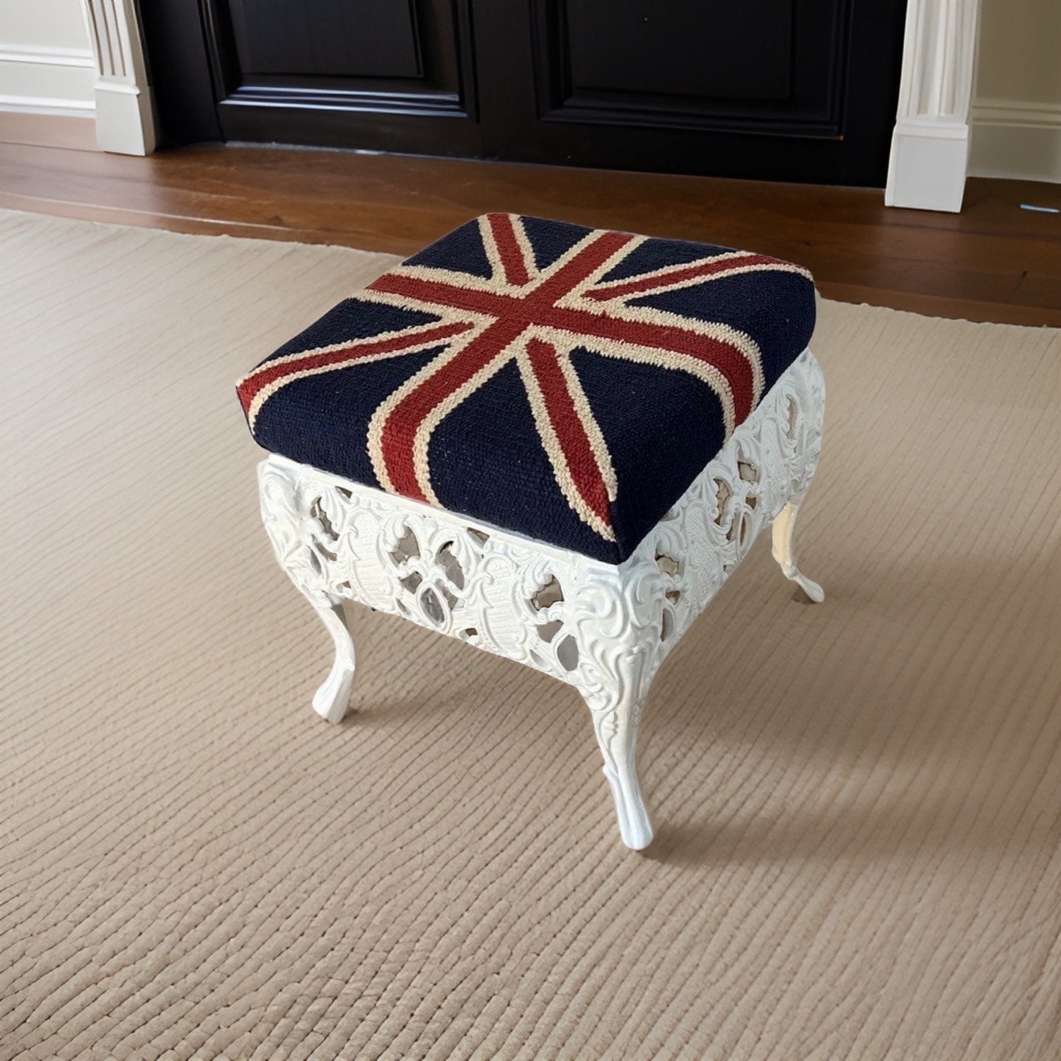 Union Jack Flag Bench | Great Britain | Pouf Solid Base | Vintage Style | Floor Standing | Man Cave Foot Stool