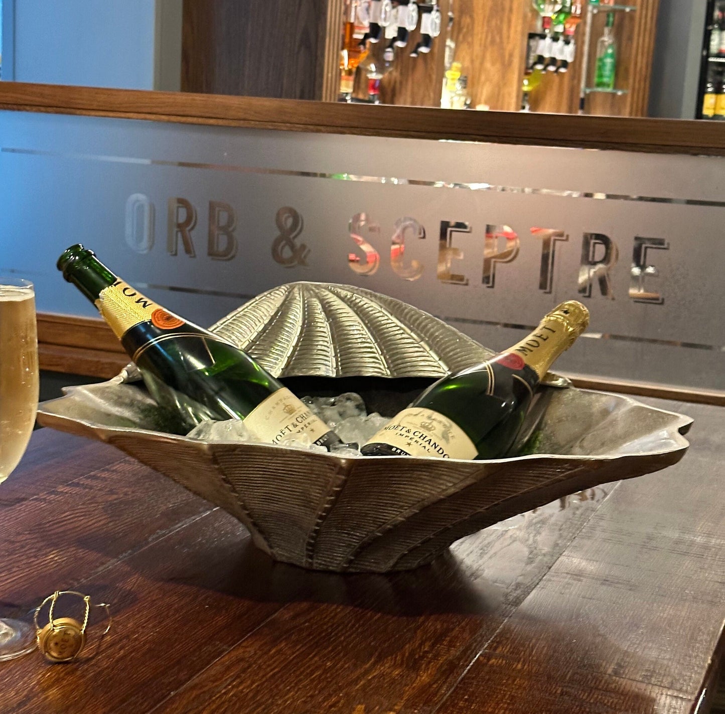 Clam Shell XXL ~ Solid Champagne Ice Bucket ~ Wine Cooler ~ Fruit Bowl