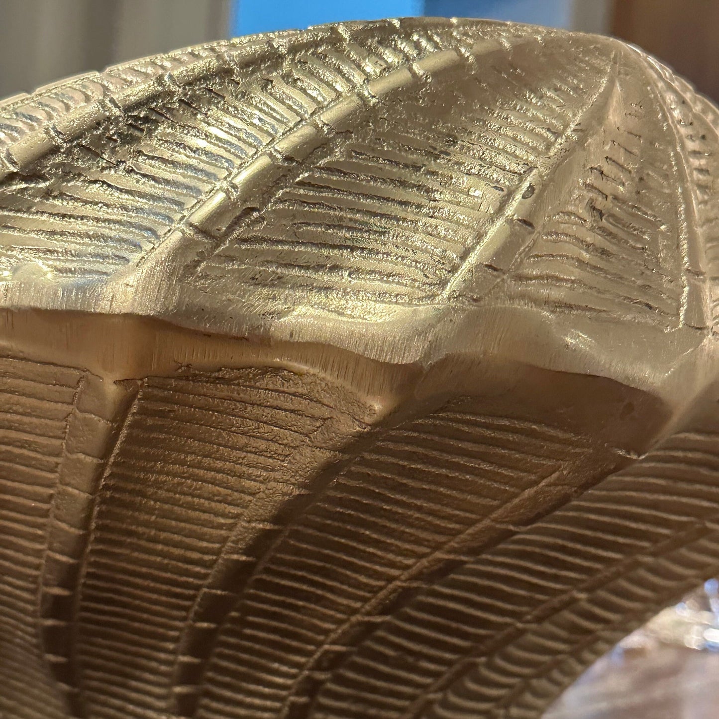 Clam Shell XXL ~ Solid Champagne Ice Bucket ~ Wine Cooler ~ Fruit Bowl