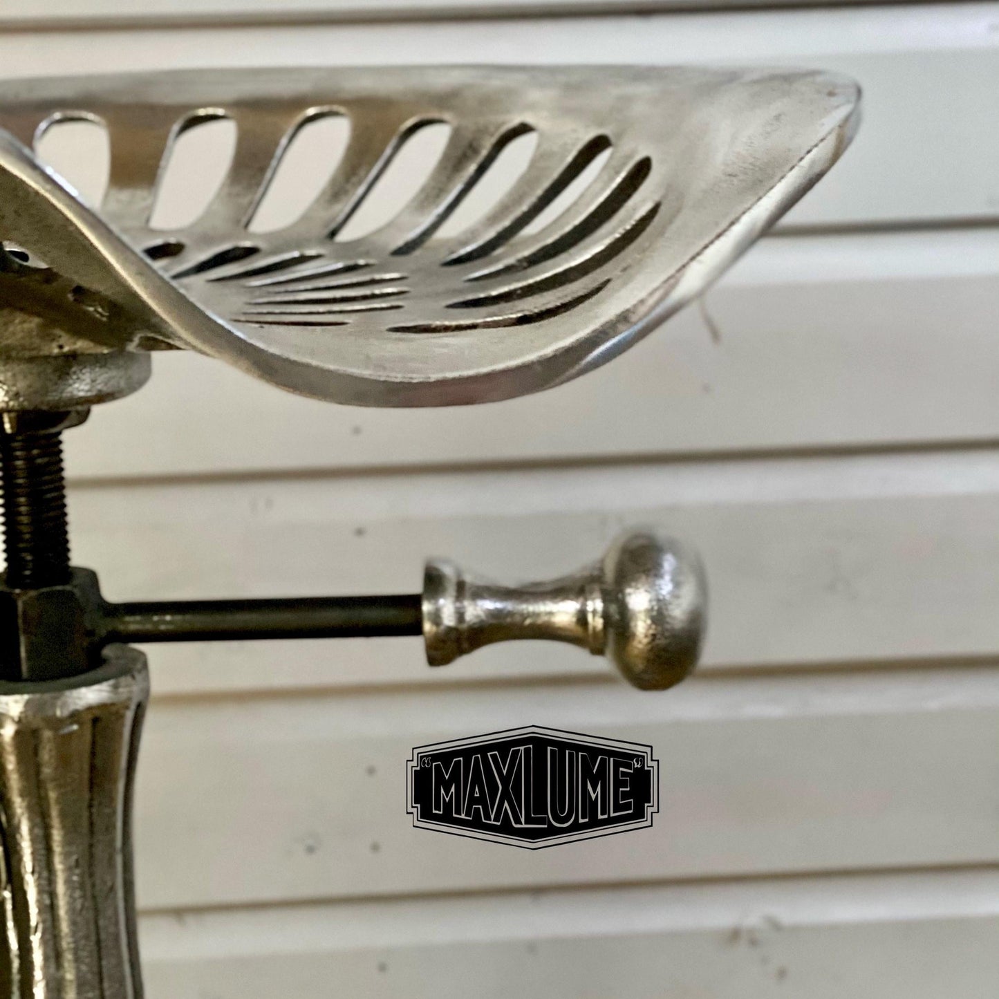 Tractor Seat Industrial Solid Bar Stool | Vintage Style | Solid Cast Metal | Floor Standing