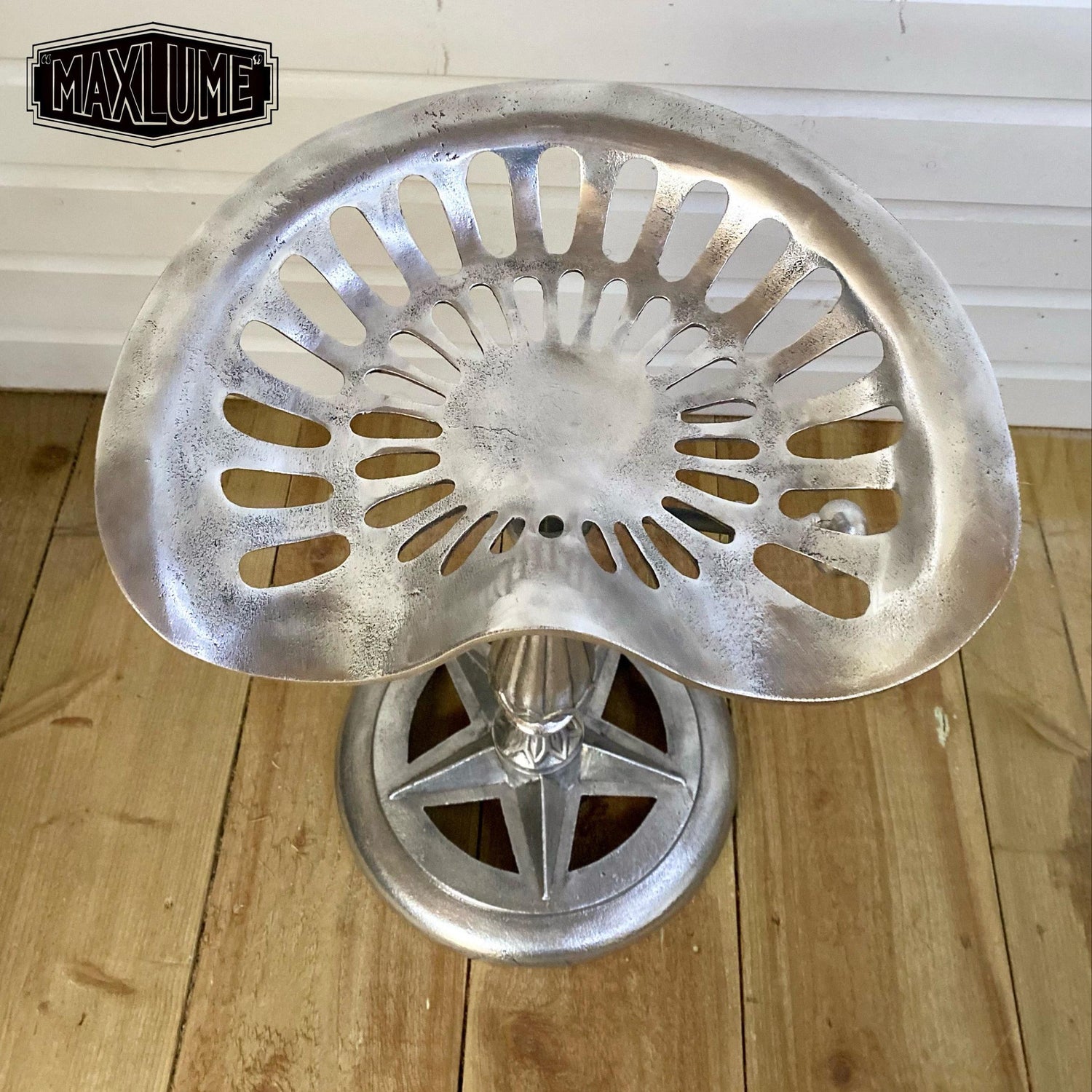 Tractor Seat Industrial Solid Bar Stool | Vintage Style | Solid Cast Metal | Floor Standing