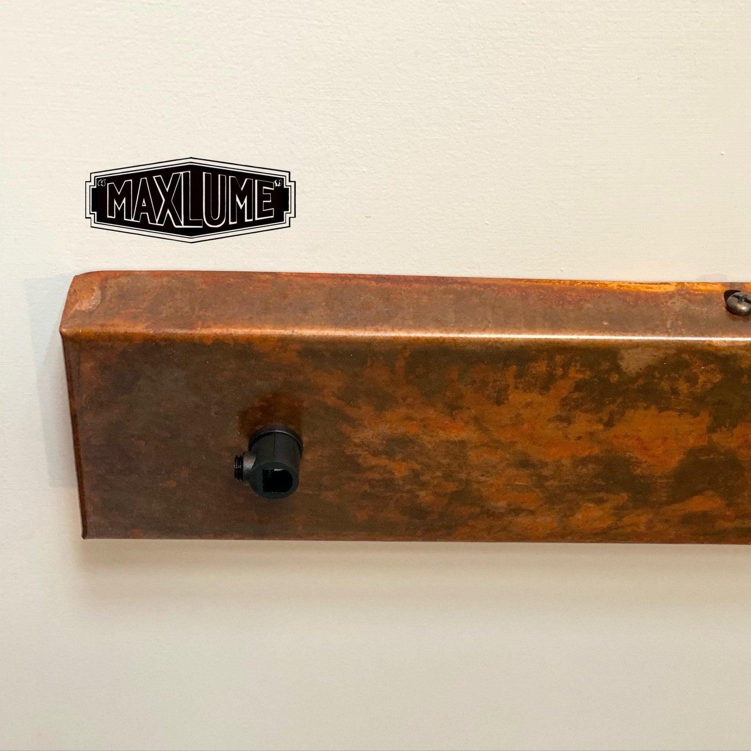 Rectangular 3 Outlet Ceiling Rose Solid Steel Rusted