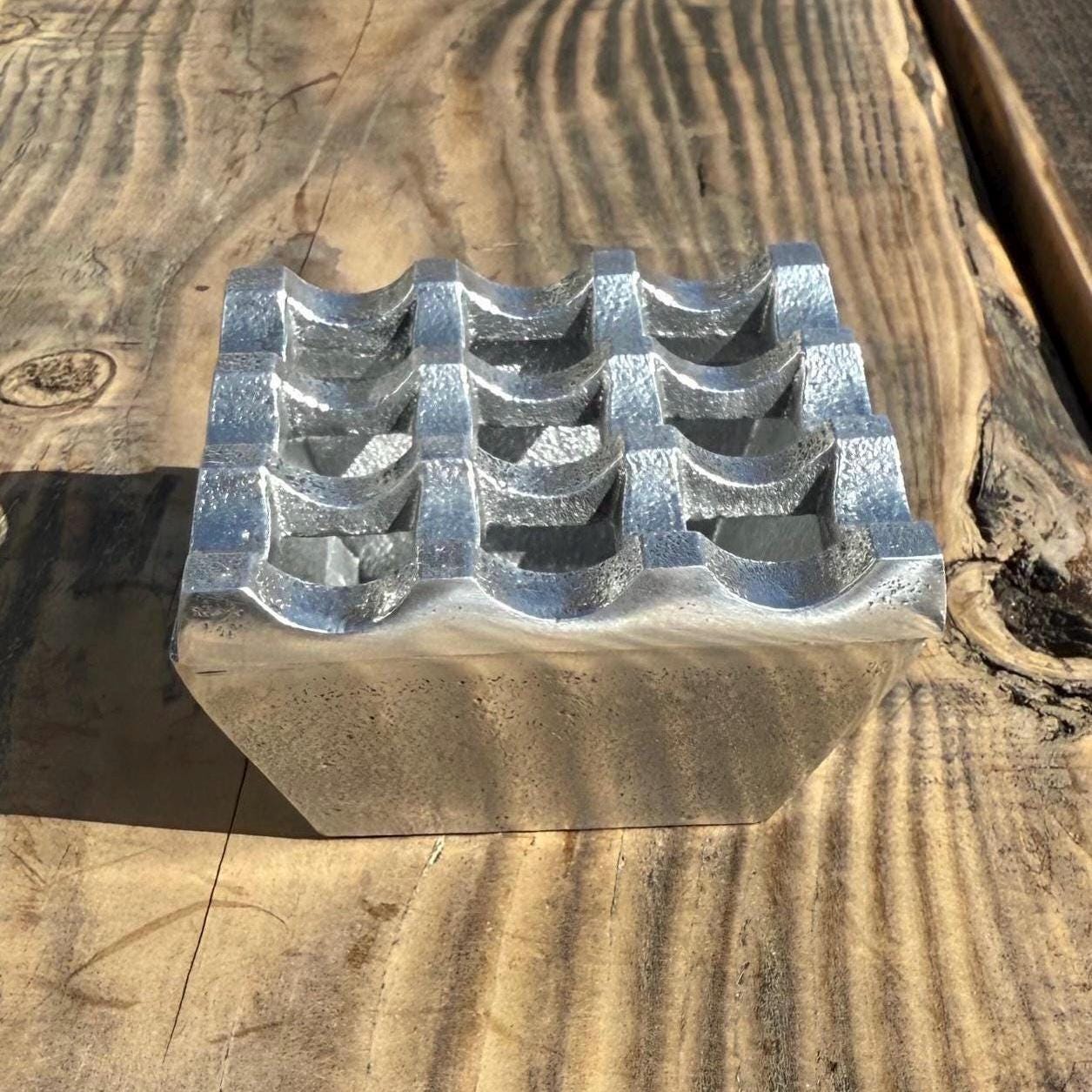 Small Silver Handcrafted Cast Aluminium Ashtray - Vintage Style Cigar Holder Ashtray - Heavy Cigarette Ashtray